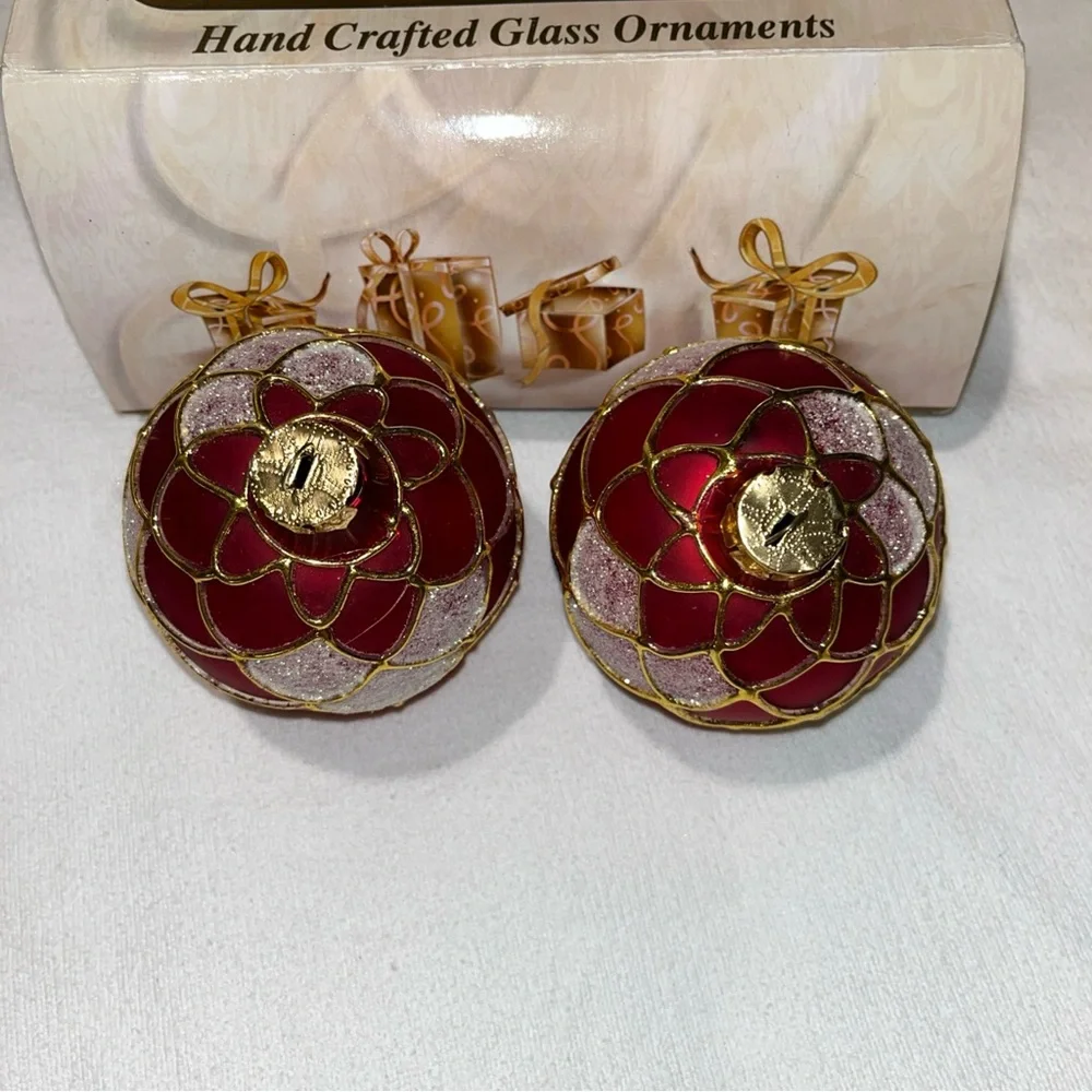 Vintage Red & sparkling Holiday Ornaments Set - Picture 14 of 15